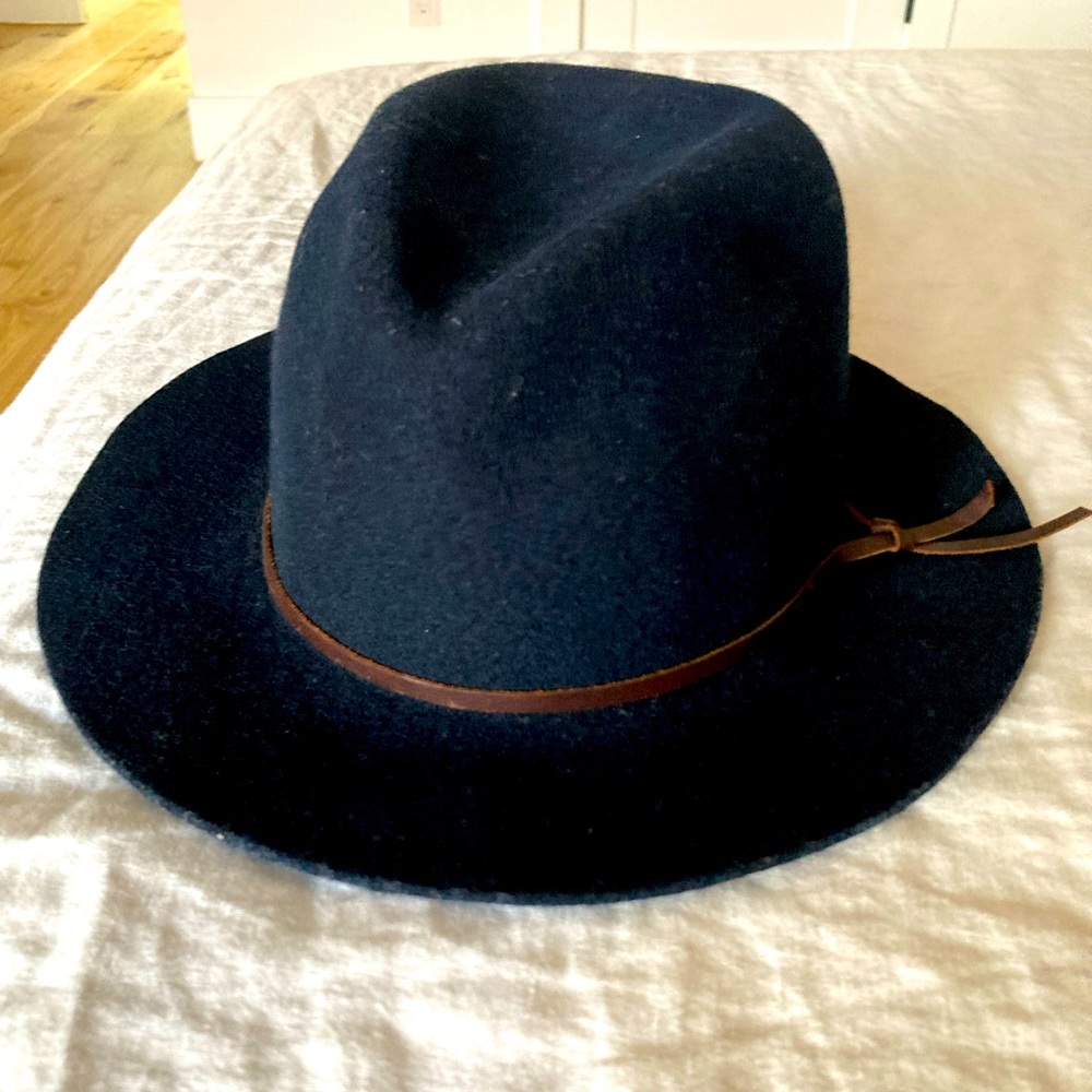 Dark navy wool hat